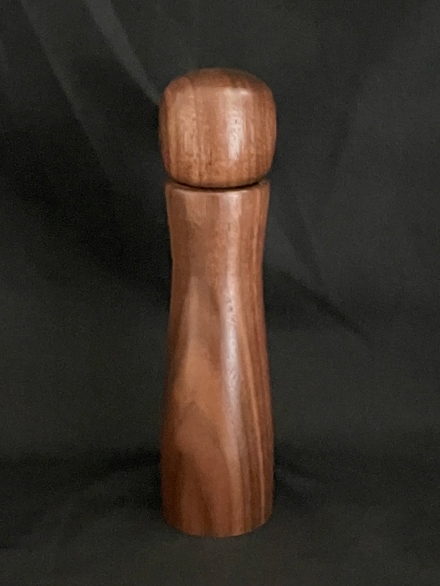 Walnut Pepper Mill with round oval #0124005PM